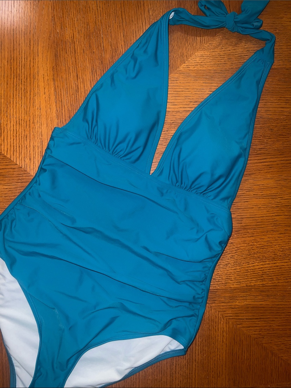 Excellent Cupshe Teal Halter One-Piece Swimsuit B33